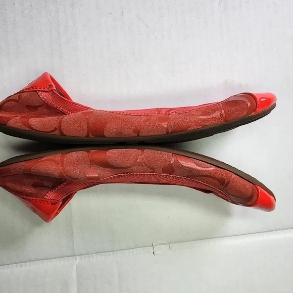 🌸 Coach | Patent Leather Flats, size 6.5 red