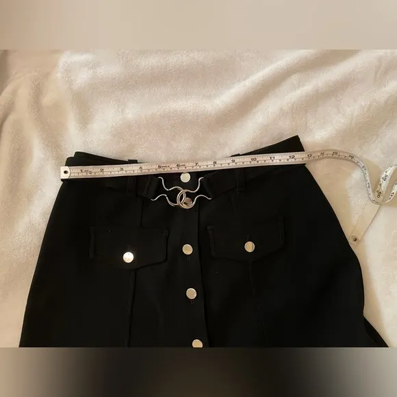 ♥️ French Maje black skirt come with belt