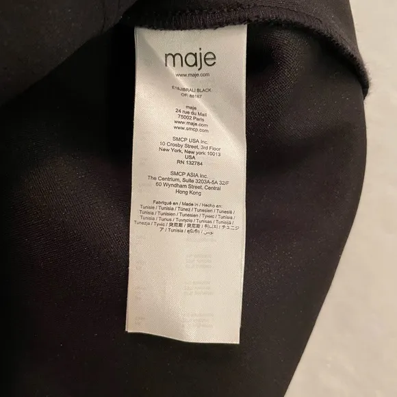 ♥️ French Maje black skirt come with belt