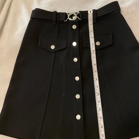 ♥️ French Maje black skirt come with belt