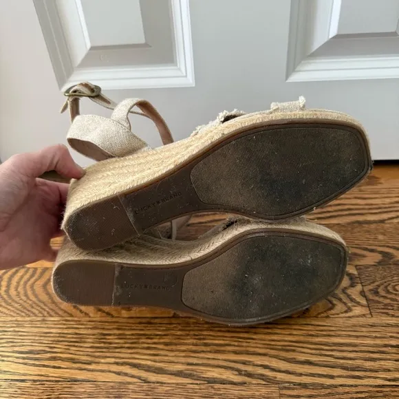 ⭐️ Lucky Brand Myghan Espadrille Wedge Sandal