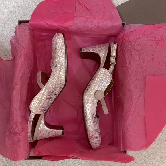 - nib CHIE MIHARA Amor Textured Fabric Slingback Heels in Pink &amp; Silver size 9.5