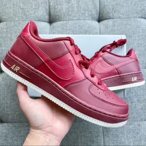 ❤️💛 Nike Air Force 1 red leather shoes