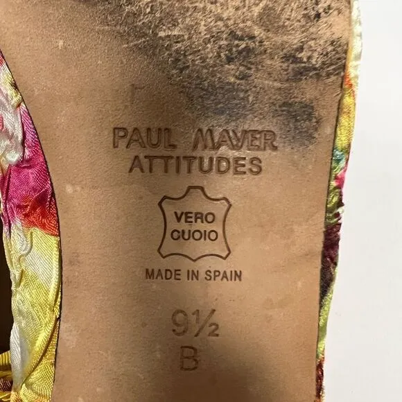 - Paul Mayer gorgeous bright yellow floral ballet flats 9.5
