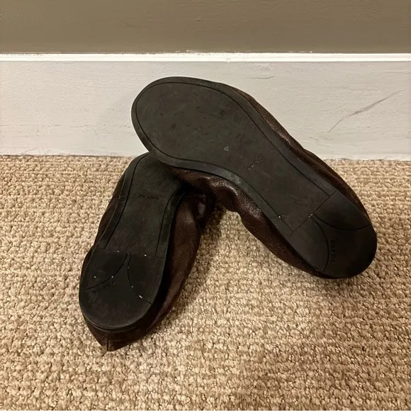 🐎 Prada Leather Ballet Flats - size 9.5 (40)​