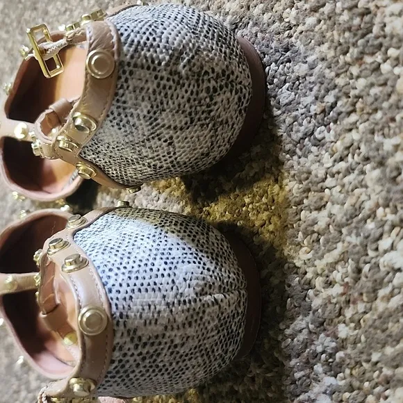 💰 PRICE DROP! Halogen Snake Skin Leather Flats