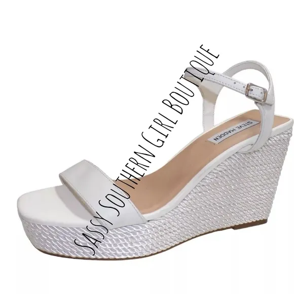 🆕⭐ Steve Madden white espadrille wedges