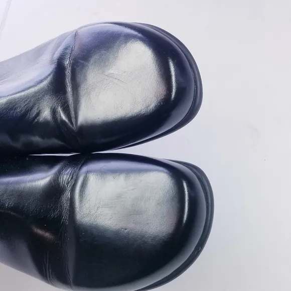 🌸 Taryn Rose |Patent Leather Flat ankle Boots 9.5