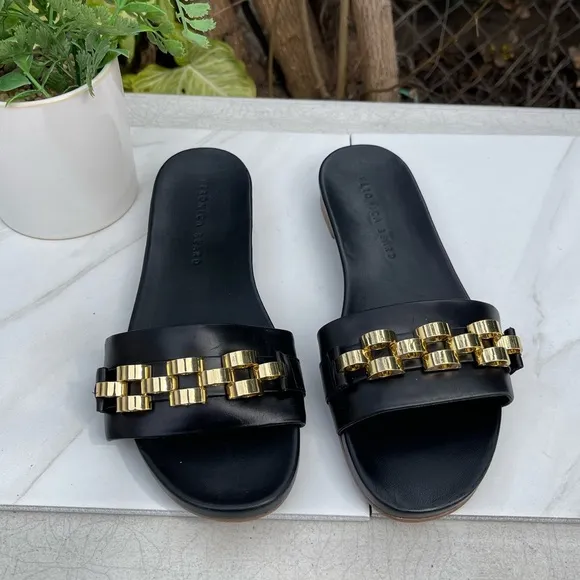 🌷- Veronica Beard ENI black Chain-Trimmed Leather Slides Gold hardware size…