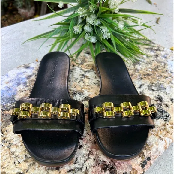 🌷- Veronica Beard ENI black Chain-Trimmed Leather Slides Gold hardware size…