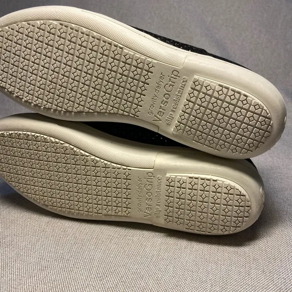 - Women's Clara Casual Flats. Leather Size USA 10W