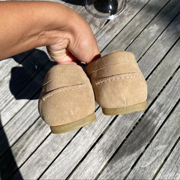 🍂 ZARA TAN SUEDE LEATHER STITCHED MOCCASINS!