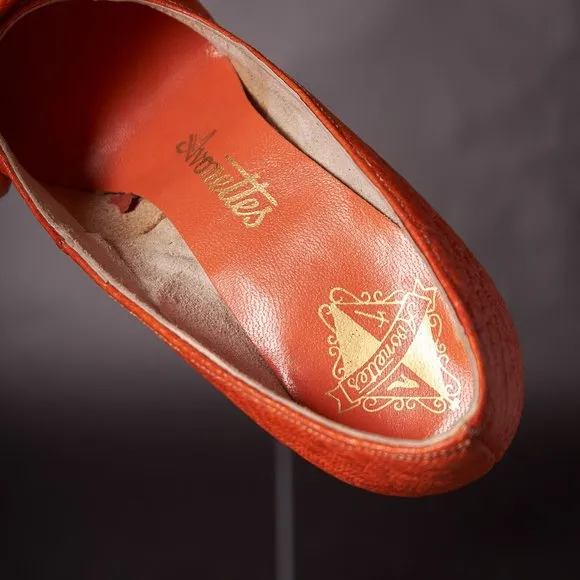 1960s Orange Stitched Pumps Heels