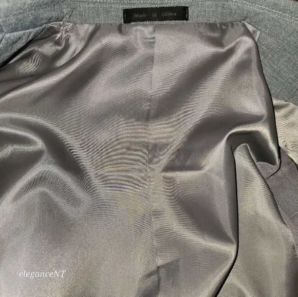 2 Button  Gray  Men's Blazer Sz: 34 Short