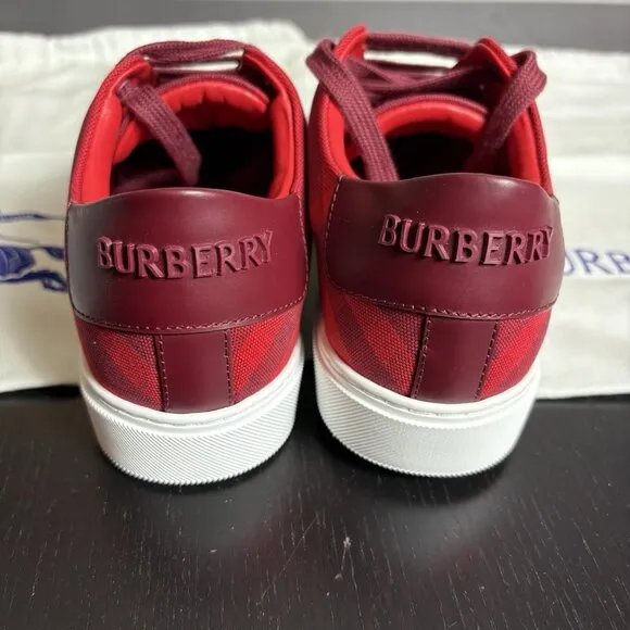 2 DIFFERENT SIZES* LEFT Size 35.5/RIGHT Size 36 BURBERRY Albridge Check Sneakers
