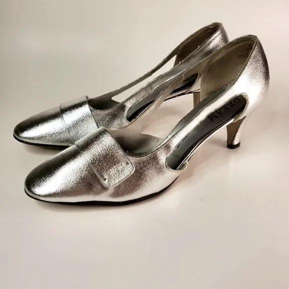 60s Mod Metallic Silver Space Heels with Rounded Toe