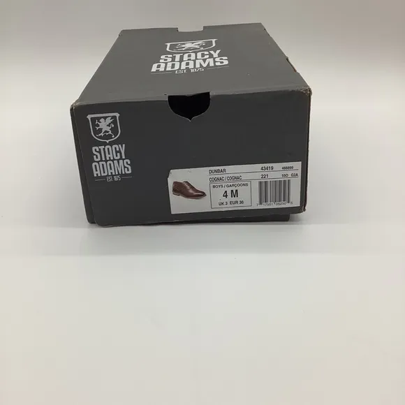 84. Stacy Adams Brown Boys Dress Shoes NWT Size 4