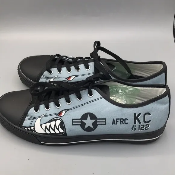 A-10 of the 442nd Fighter Wing Men's Low Top Canvas Shoes - Black Men's 11.5