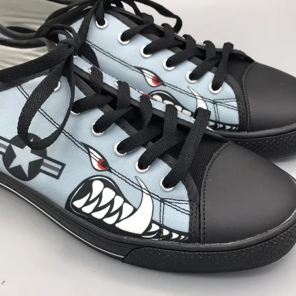A-10 of the 442nd Fighter Wing Men's Low Top Canvas Shoes - Black Men's 11.5