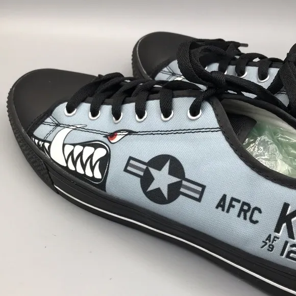 A-10 of the 442nd Fighter Wing Men's Low Top Canvas Shoes - Black Men's 11.5