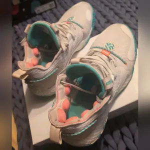 🔥Adidas Harden Vol. 6 'The Bahamas'🏝️Men Sz 13 Excellent💯Condition!🔥