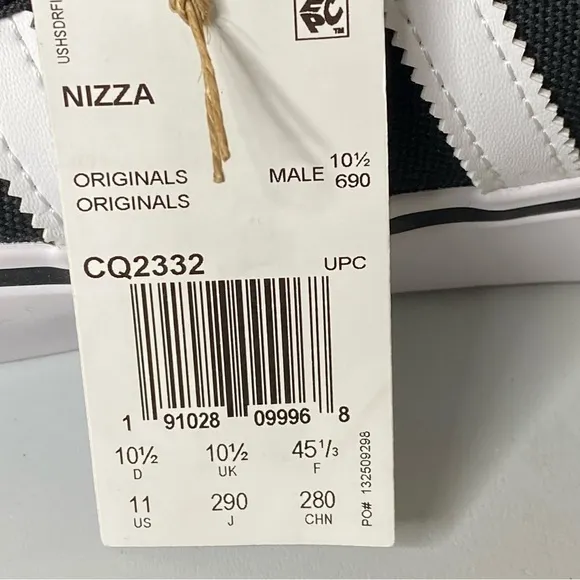 Adidas Men’s sz 11 Black, White Nizza Classic Canvas Sneaker New In Box