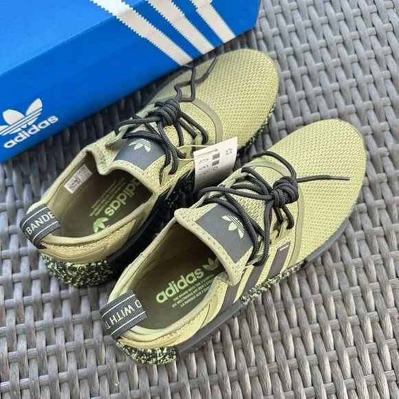 Adidas NMD_R1 Men's Athletic Shoes Focus Olive Black ID5756 Size 7