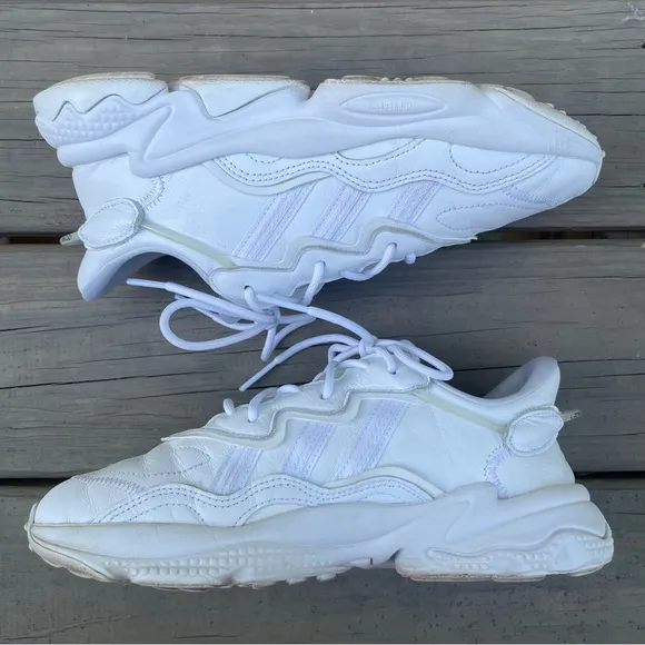 adidas Ozweego Triple White shoes size 7