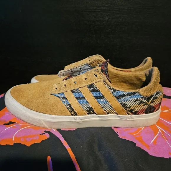 Adidas Seeley Premiere tan suede Aztec canvas mens shoes 9.5