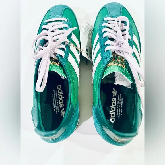 Adidas SL 72 in green, women’s size 6.5 - retro trainer