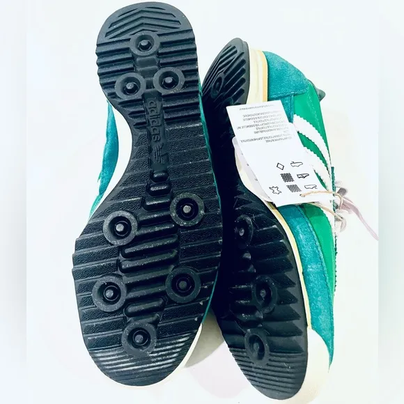 Adidas SL 72 in green, women’s size 6.5 - retro trainer