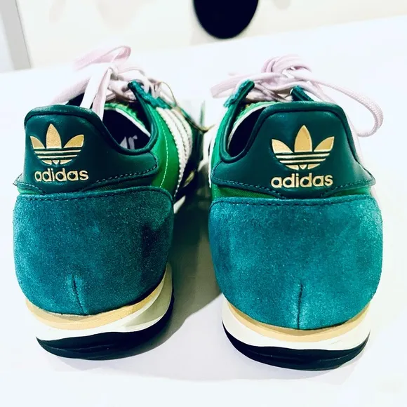 Adidas SL 72 in green, women’s size 6.5 - retro trainer