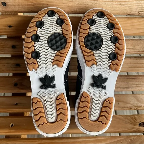 Adidas Women’s Originals Nizza Trek Shoes – Size 7
