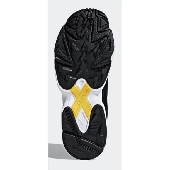 Adidas Yung-1 Black White CG7121 Mens 10 Brand New Yeezy Style Shoes Fast Ship