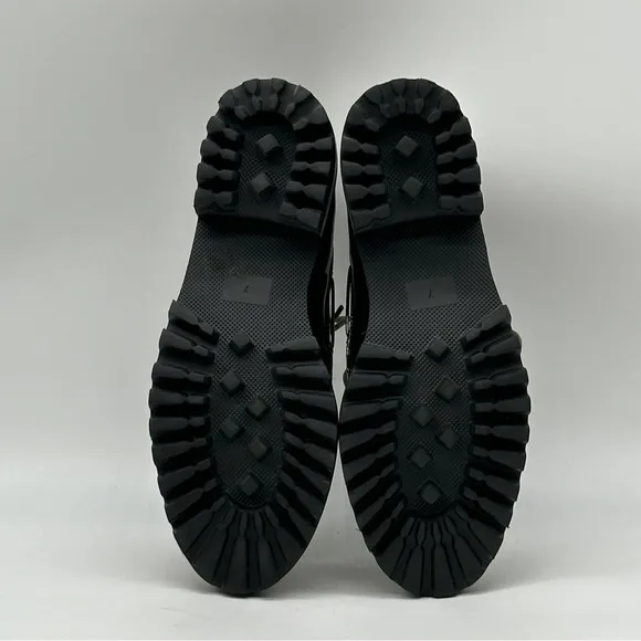 Aerosole Russell Boat Shoe. Size 7