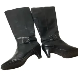 Aerosoles Black Leather Expandable Calf heeled boots size 9.5