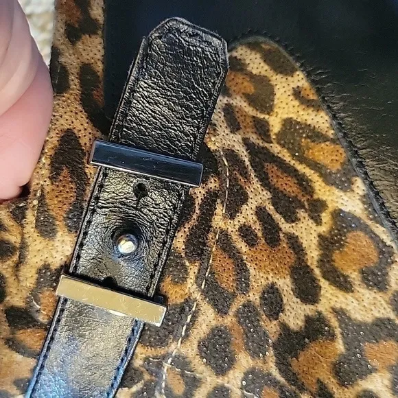 AEROSOLES leopard print bootie heels.  Size is 6.5 M .