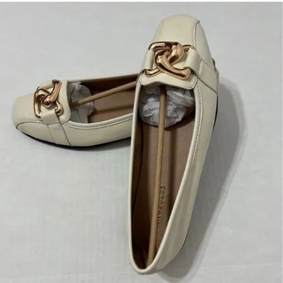 Aerosoles NWB Sz 8W Off White Bristol Leather Oversized Chain Link Flat Shoes