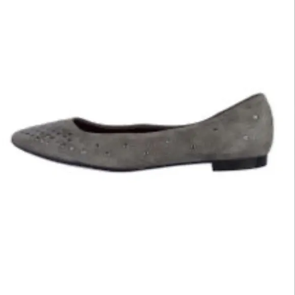 AGL Attilio Giusti Leombroni Black Grommet Flats