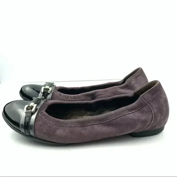 AGL Attilio Giusti Leombruni flats size 37.5 7.5