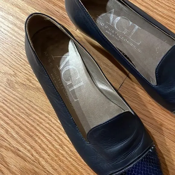 AGL attilio giusti leombruni Navy leather captoe ballet flat Italian 36 US 6