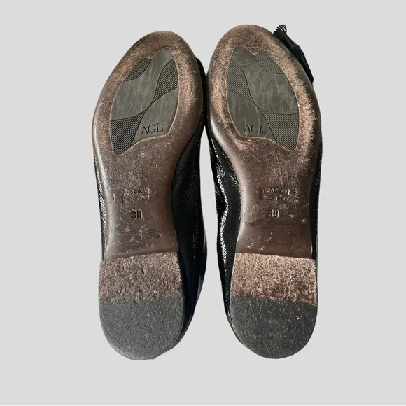 AGL ATTILIO GIUSTI LEOMBRUNI SATIN BOW PATENT LEATHER BALLET FLATS 38