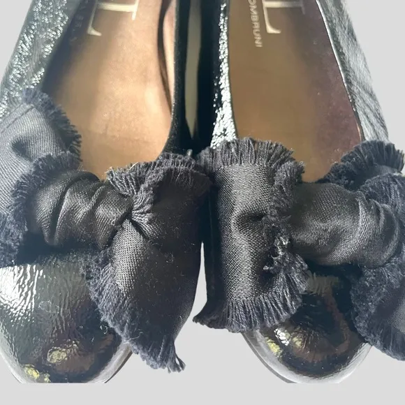 AGL ATTILIO GIUSTI LEOMBRUNI SATIN BOW PATENT LEATHER BALLET FLATS 38