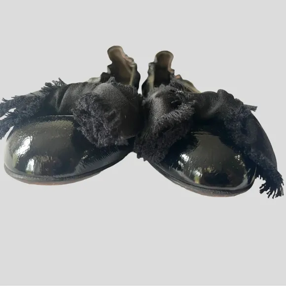 AGL ATTILIO GIUSTI LEOMBRUNI SATIN BOW PATENT LEATHER BALLET FLATS 38