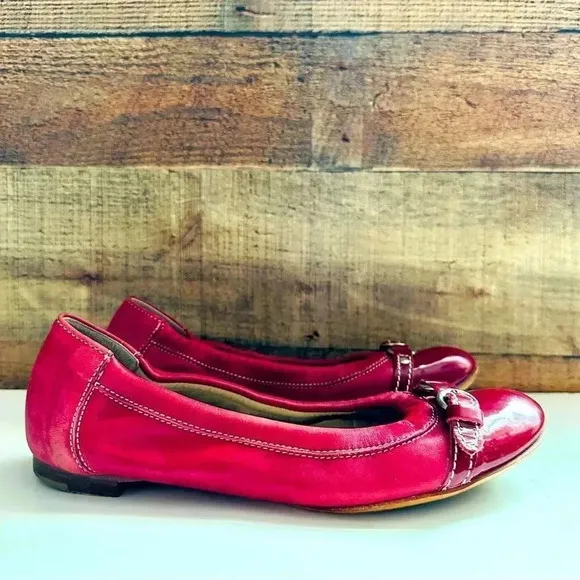 AGL Attilio Giusti Leombruni Red Flats