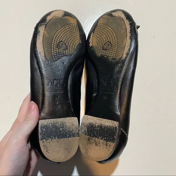 AGL Black Leather Cap Toe Round Toe Ballet Flats Slip On