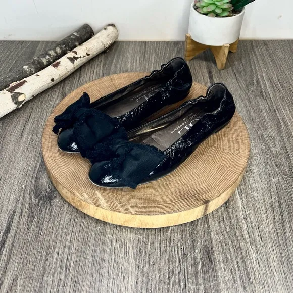 *agl | Black Patent Leather Ballet Flats with Raw Edge Bow Size 37/7