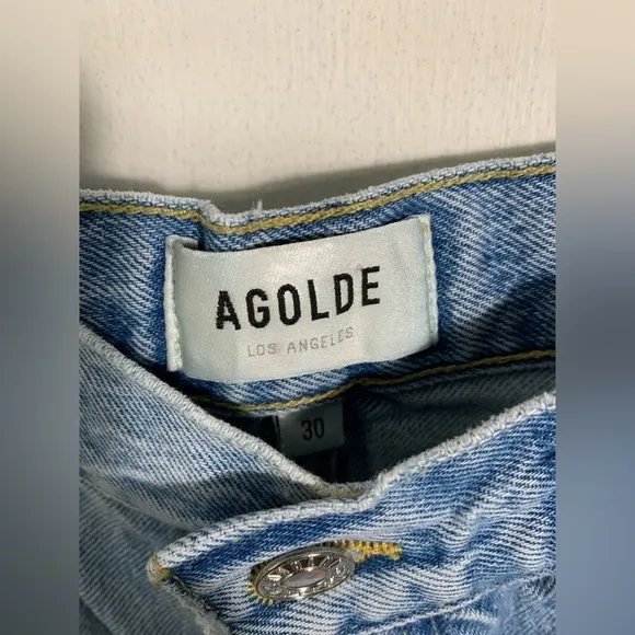 Agolde Parker, denim shorts, light wash, high-rise, Daisy dukes, frayed. 30