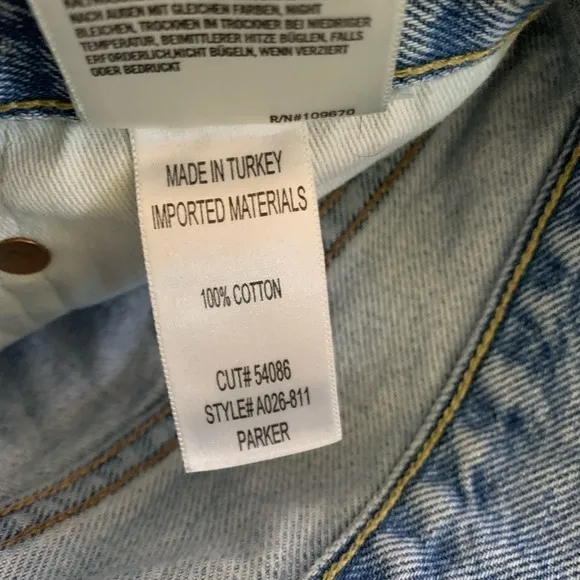 Agolde Parker, denim shorts, light wash, high-rise, Daisy dukes, frayed. 30