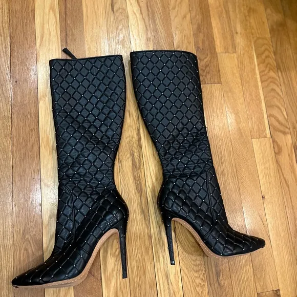 Alice   Olivia Black Heeled Boots with Stiletto Elegance